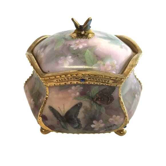 LENA LUI Signed Numbered Butterfly Porcelain Music Box 2001 Flights of Fancy - Picture 1 of 13